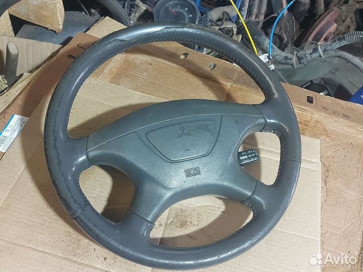 Руль в сборе с Airbag Mitsubishi Pajero Sport 1