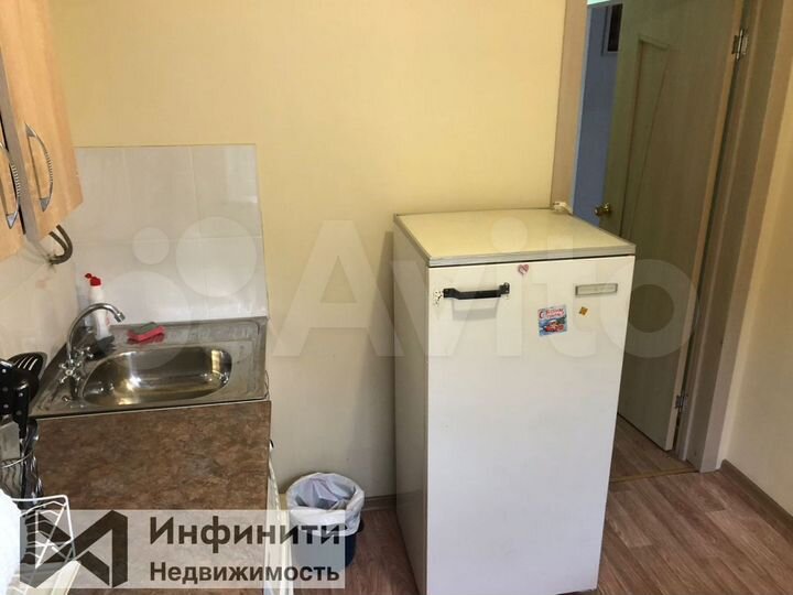 2-к. квартира, 40 м², 1/4 эт.