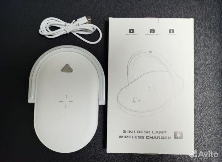 Беспроводная зарядка с подсветкой белая