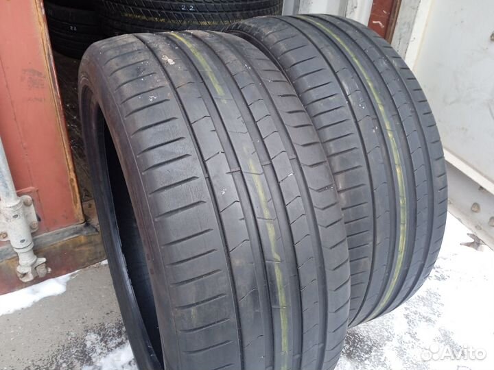 Pirelli P Zero PZ4 275/40 R21