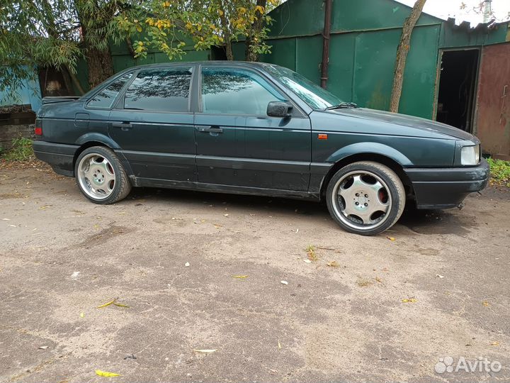 Volkswagen Passat 2.0 МТ, 1990, 250 000 км