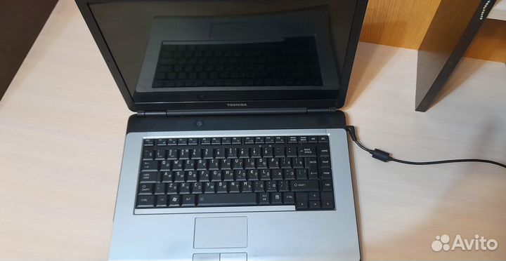 Ноутбук Toshiba