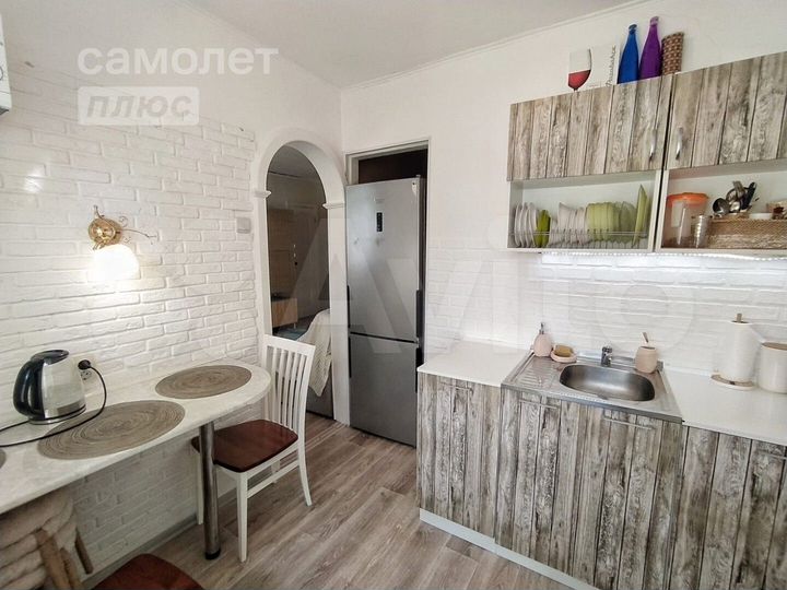 2-к. квартира, 42 м², 1/2 эт.