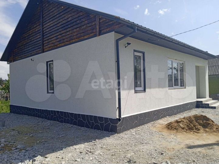 Дом 80 м² на участке 5,5 сот.