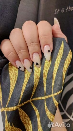 Маникюр и педикюр (возможен выезд на дом)