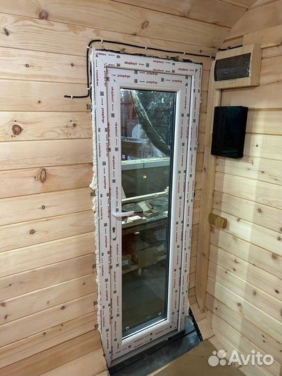 Стеклянные двери