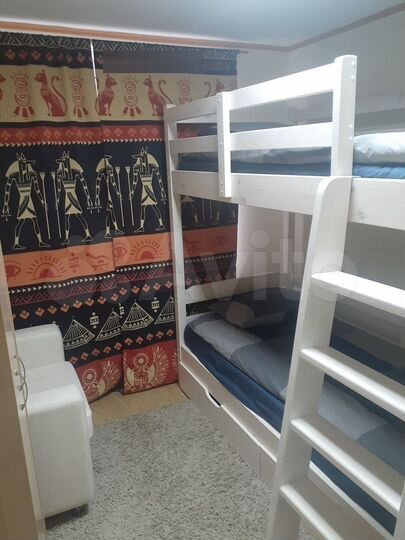 Комната 8 м² в 4-к., 1/14 эт.