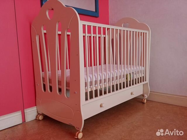 Детская кроватка Гандылян