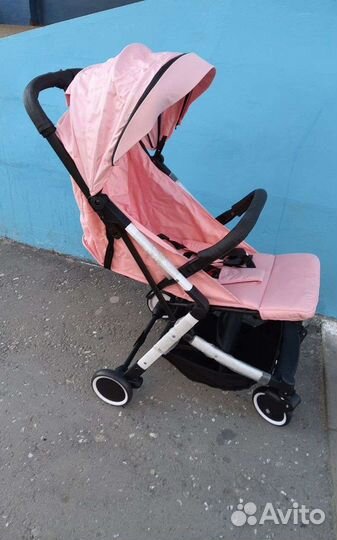 Прогулочная коляска Teknum 308