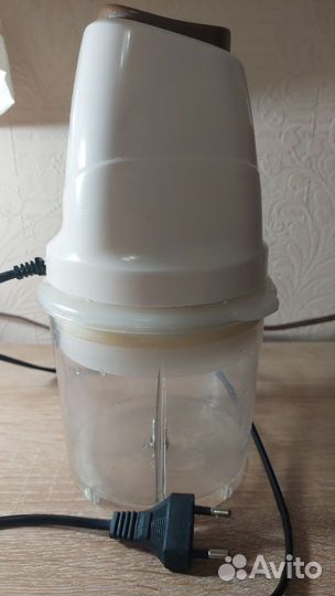 Измельчитель пищевых продуктов