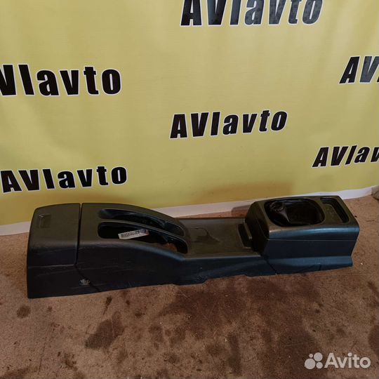 Центральная консоль пола Nissan Note E11