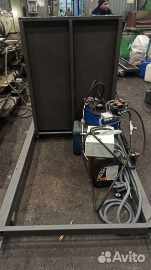 Кантователь ролей и паллет