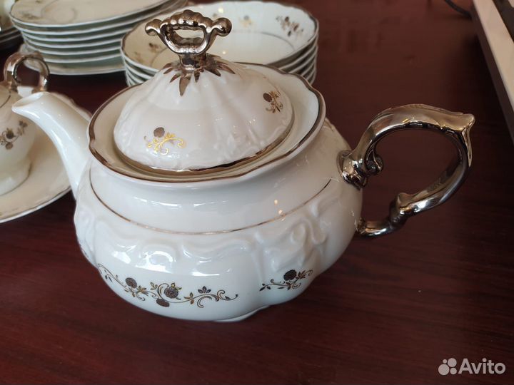 Чешский Сервиз столовый и чайный