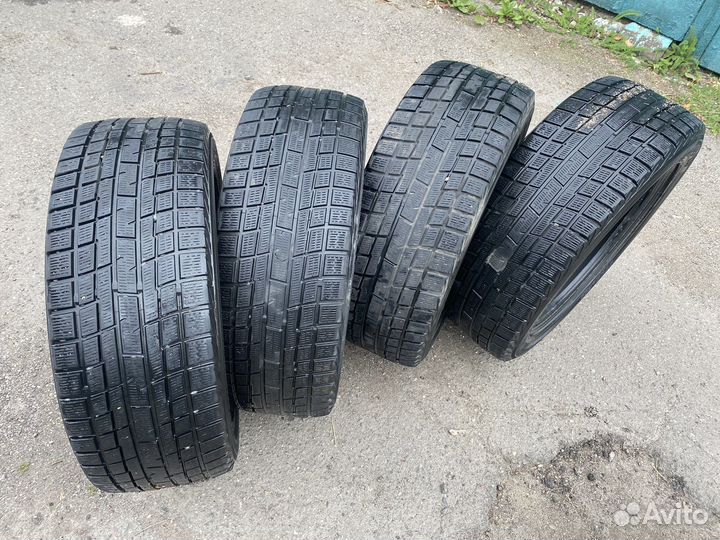 Yokohama Ice Guard Studless IG50 205/55 R16