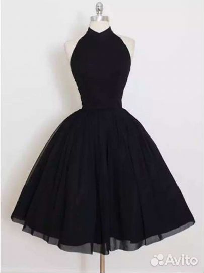 Черное вечернее платье