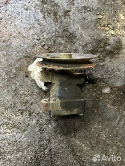 Насос гура Kia Joice