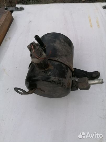 Бачок ваккумный тормозов Марк 2