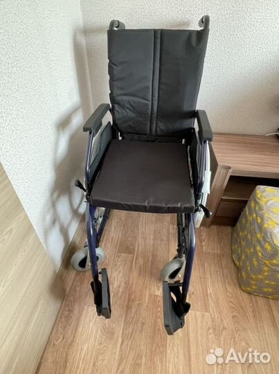 Коляска инвалидная
