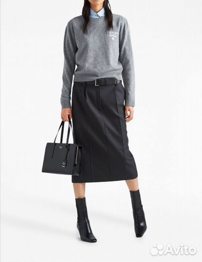 Свитер женский prada