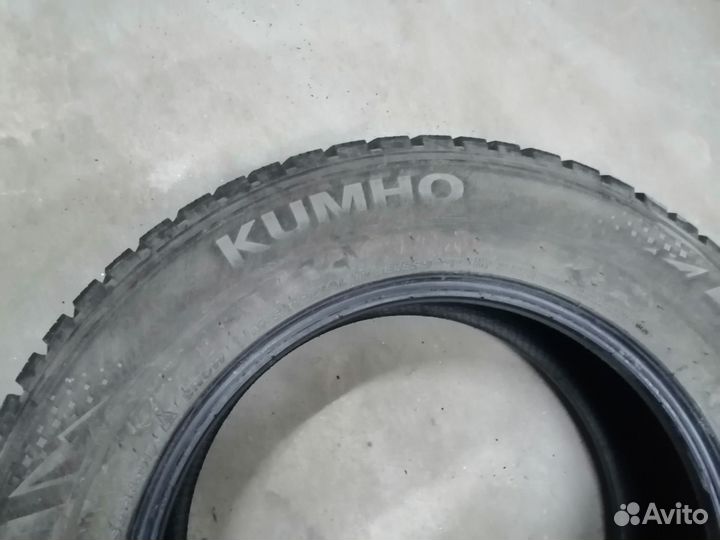 Kumho WinterCraft SUV Ice WS31 225/65 R17 106T