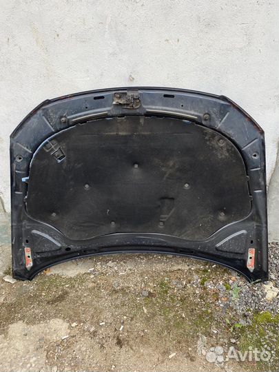 Капот от Фольксваген Пассат Б 6