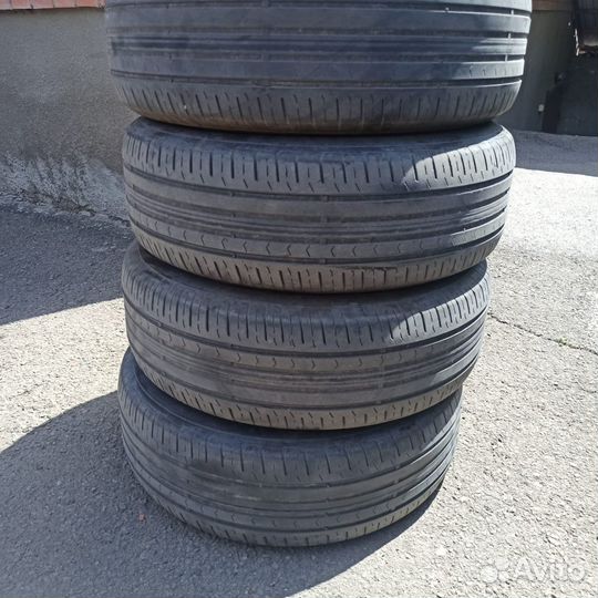 Continental ContiPremiumContact 5 225/65 R17