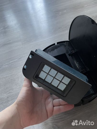 Робот пылесос royal