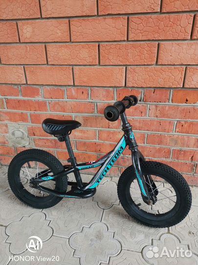 Беговел детский