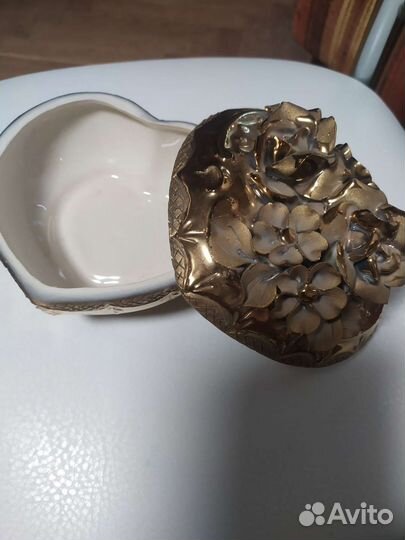 Шкатулка для украшений