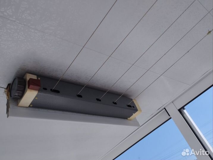 Вешалка для сушки белья на балкон