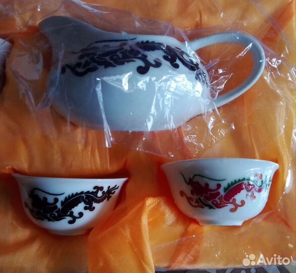 Китайский чайный сервиз-хамелеон