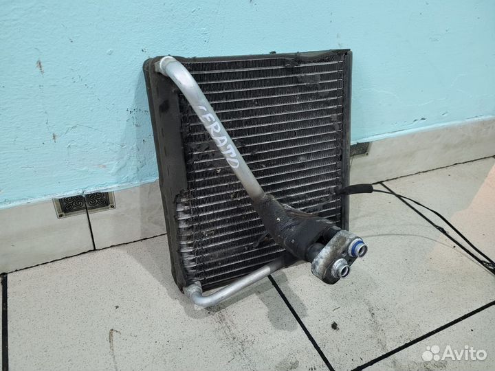 Радиатор кондиционера салонный Kia Cerato 1