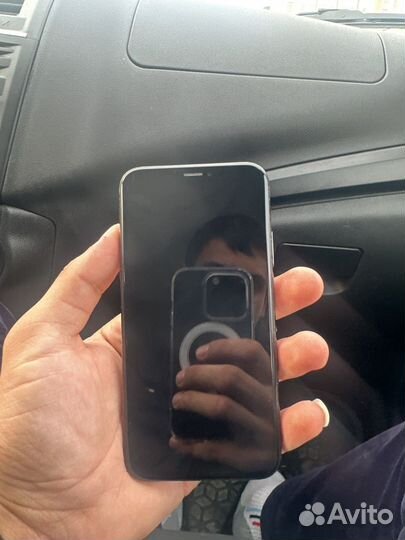 iPhone X, 64 ГБ