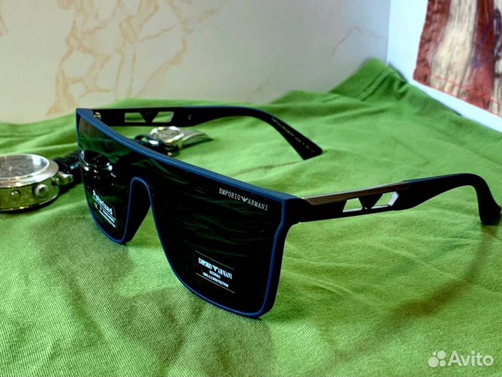 Солнцезащитные очки emporio armani новые полароид