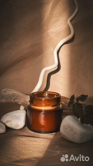 Ароматическая свеча с посланием и треском фитиля