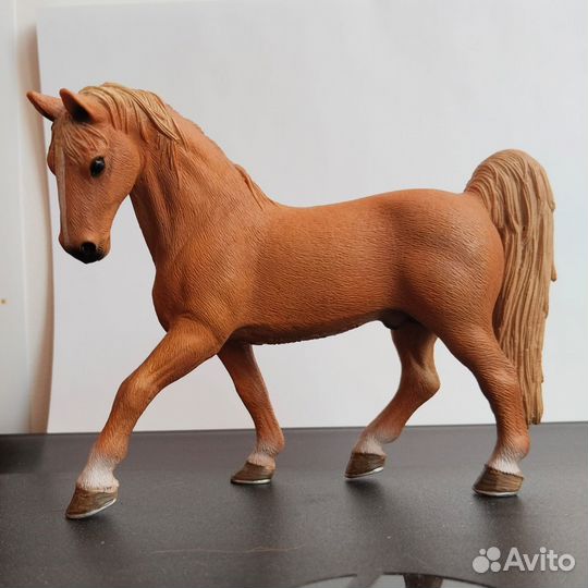 Фигурки лошади schleich
