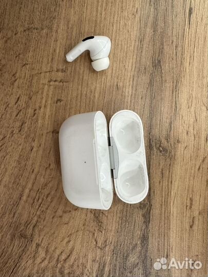 Наушники apple airpods pro 1