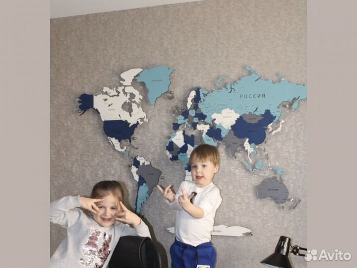 Карта мира из дерева на стену