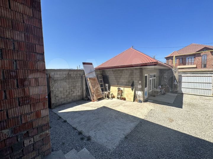 Дом 180 м² на участке 3 сот.