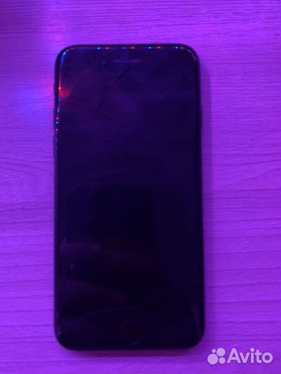 Телефон iPhone