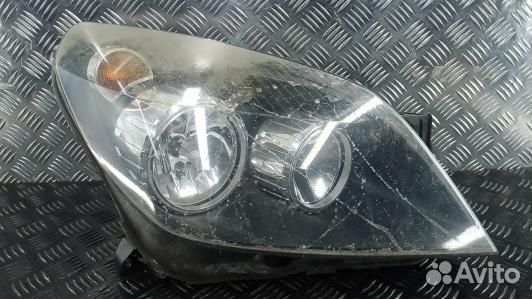 Фара правая opel astra H (BNK08MU01)