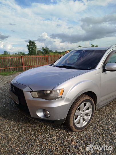 Mitsubishi Outlander 2.4 CVT, 2010, 222 220 км