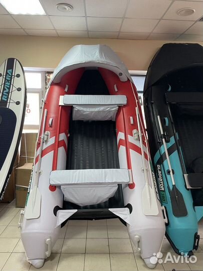 Лодка Gladiator 380 PRO