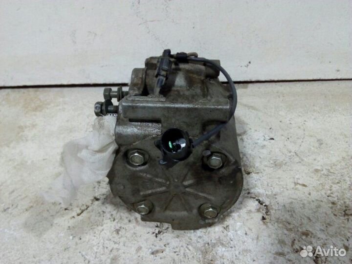 Компрессор системы кондиционирования Mitsubishi La