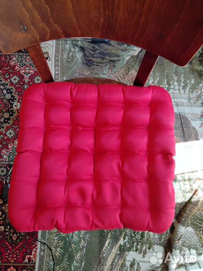 Подушка с наполнителем из лузги гречихи.40на40см