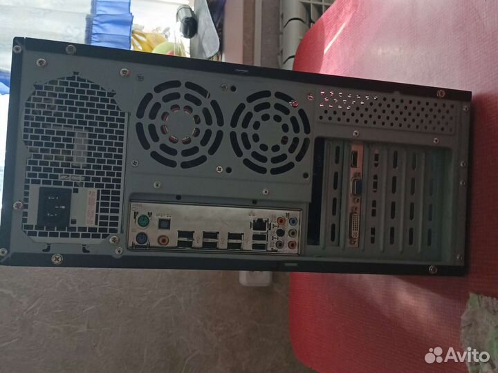 Офисный компьютер