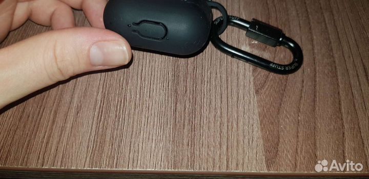 Чехол на наушники