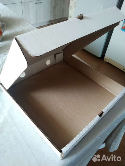 Коробка картонная для пиццы пирогов