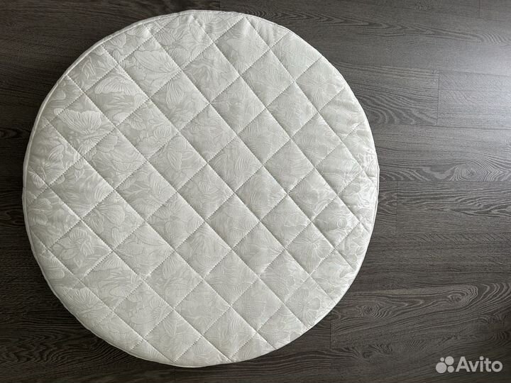 Матрас в детскую кроватку круглый