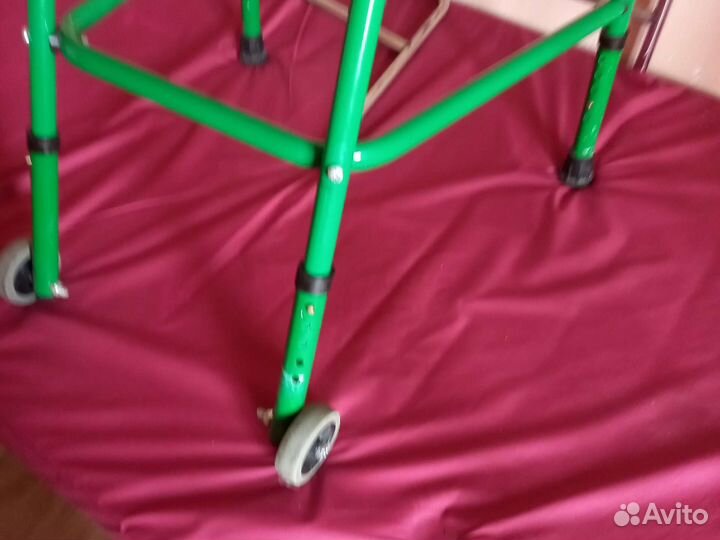 Ходунки для инвалидов